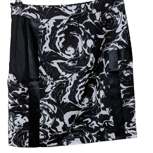 NWOT Leifsdottir Anthropologie women's ruffled floral skirt silk blend size 0 - Picture 7 of 7